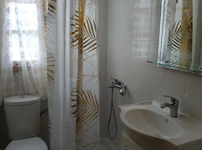 House Margarita * Theológos